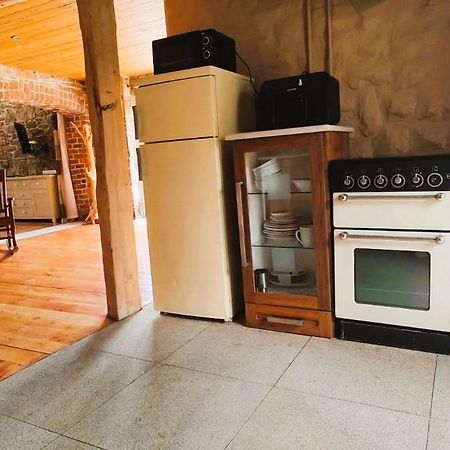 2 Bed Sandstone Residence Newport  Zewnętrze zdjęcie