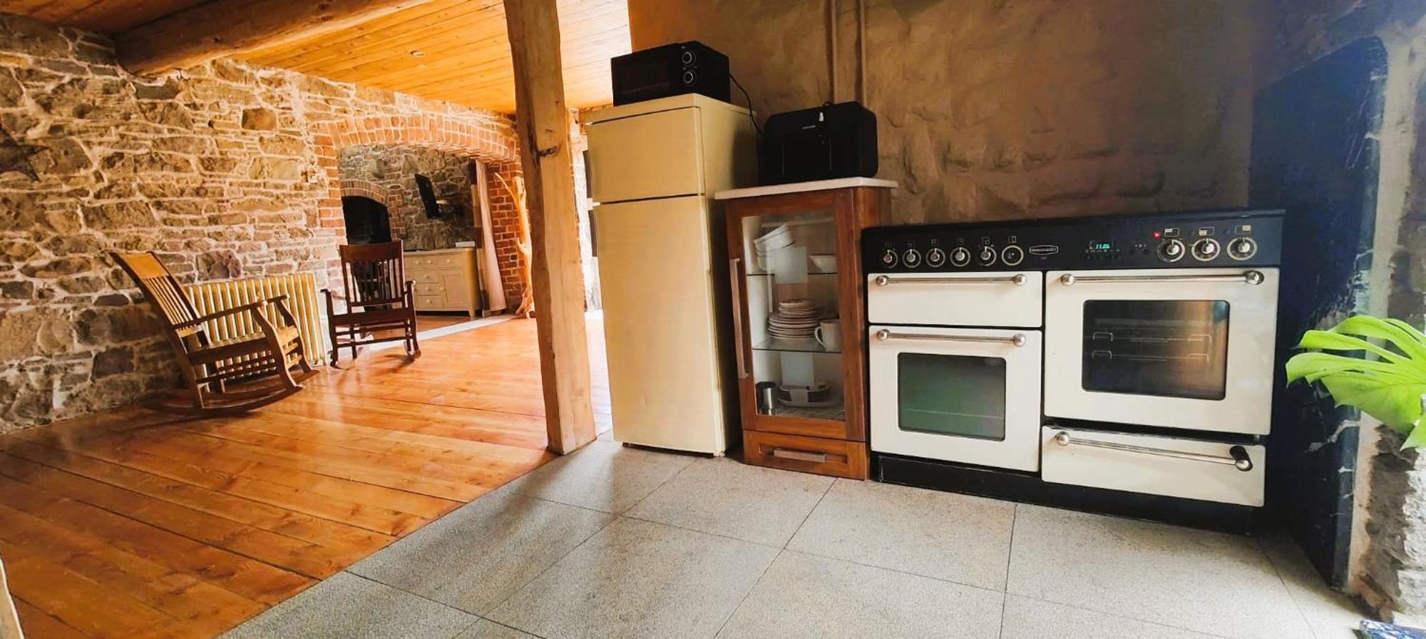 2 Bed Sandstone Residence Newport  Zewnętrze zdjęcie
